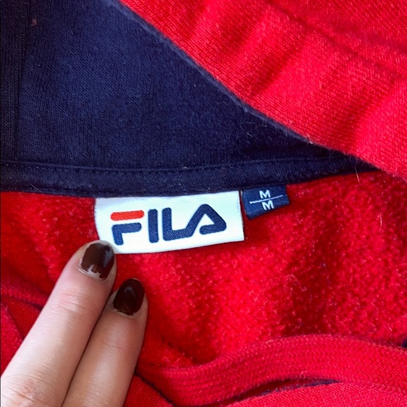 💖 FILA Hoodie - Picture 5 of 6